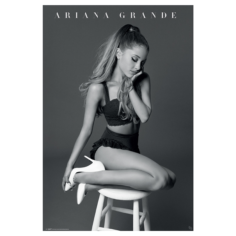 Poster Ariana Grande Chair